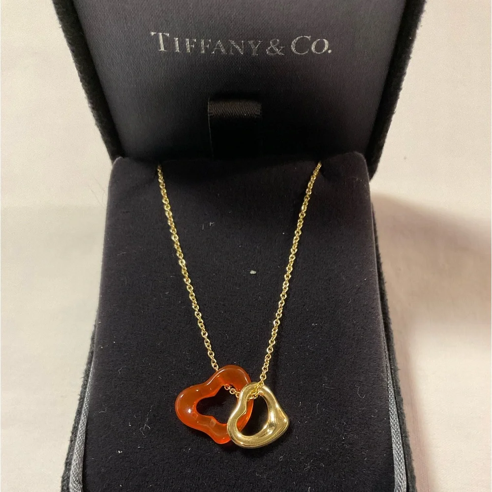 Tiffany Double Open Heart Carved Red Carnelian 18K Yellow Gold Necklace 18" - Picture 14 of 15